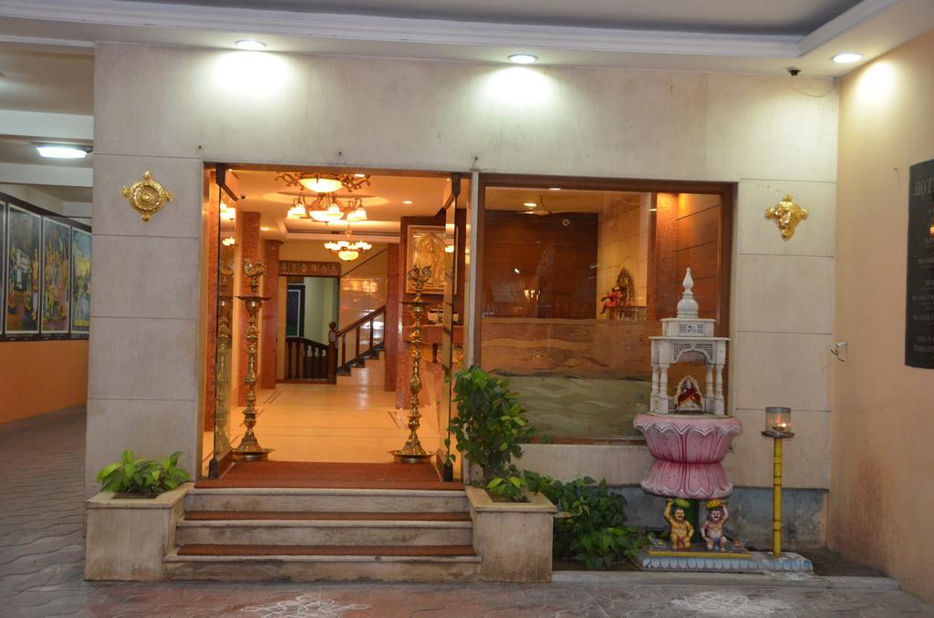 Hotel Raya'S Annexe-1 Kumbakonam Exterior photo