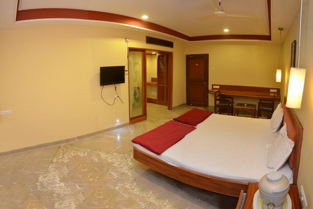 Hotel Raya'S Annexe-1 Kumbakonam Exterior photo